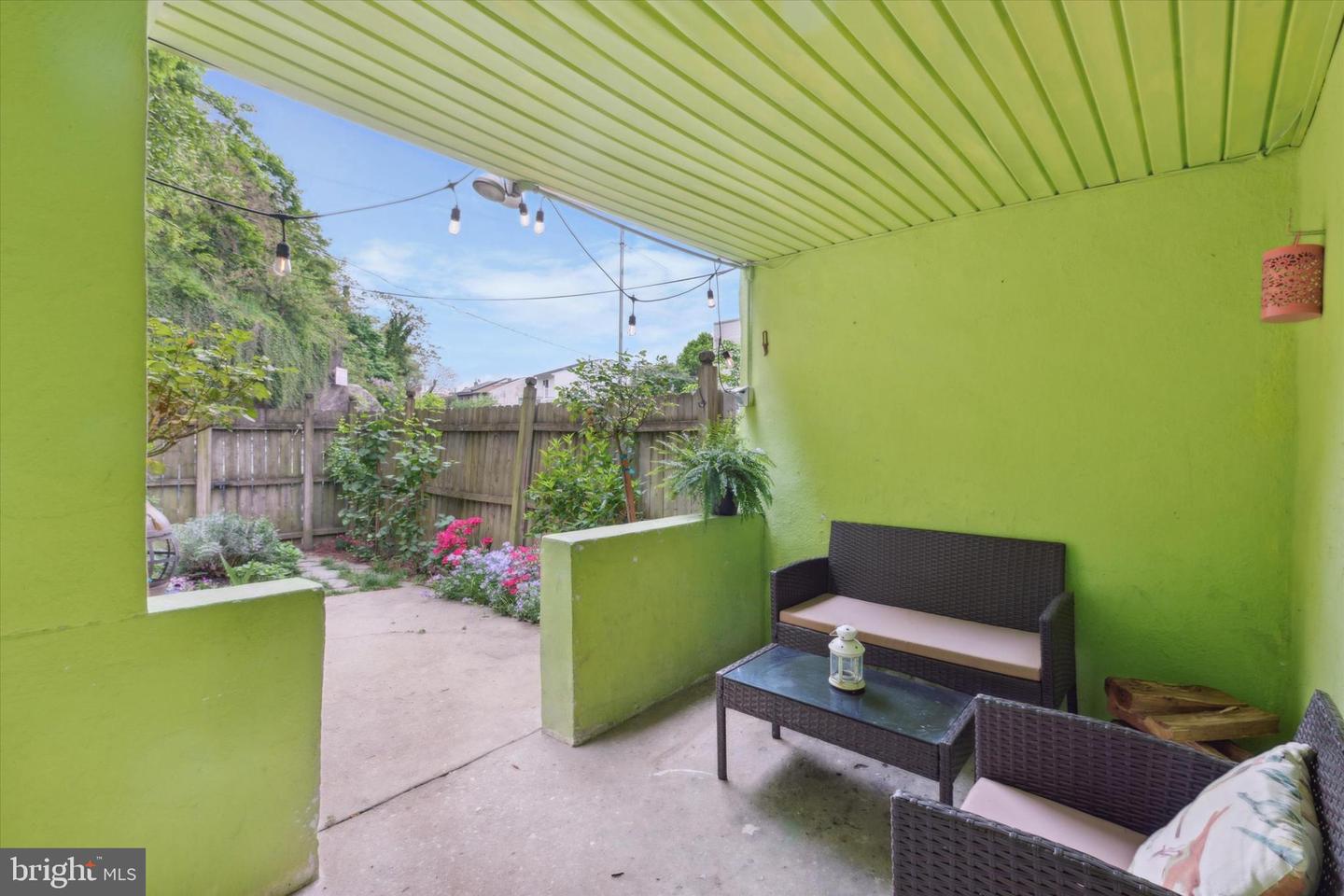 311 Carson St