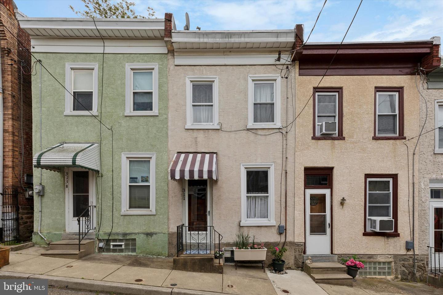 311 Carson St