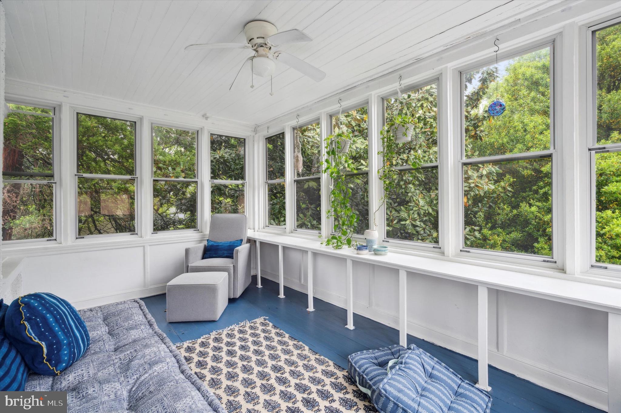 124 W Rittenhouse St