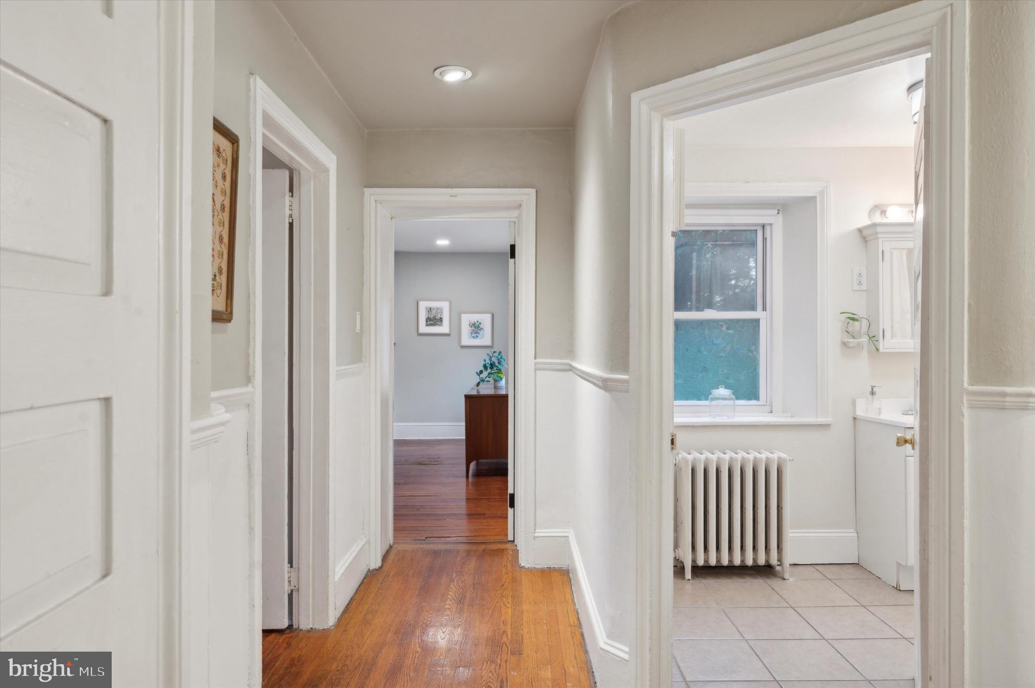 124 W Rittenhouse St