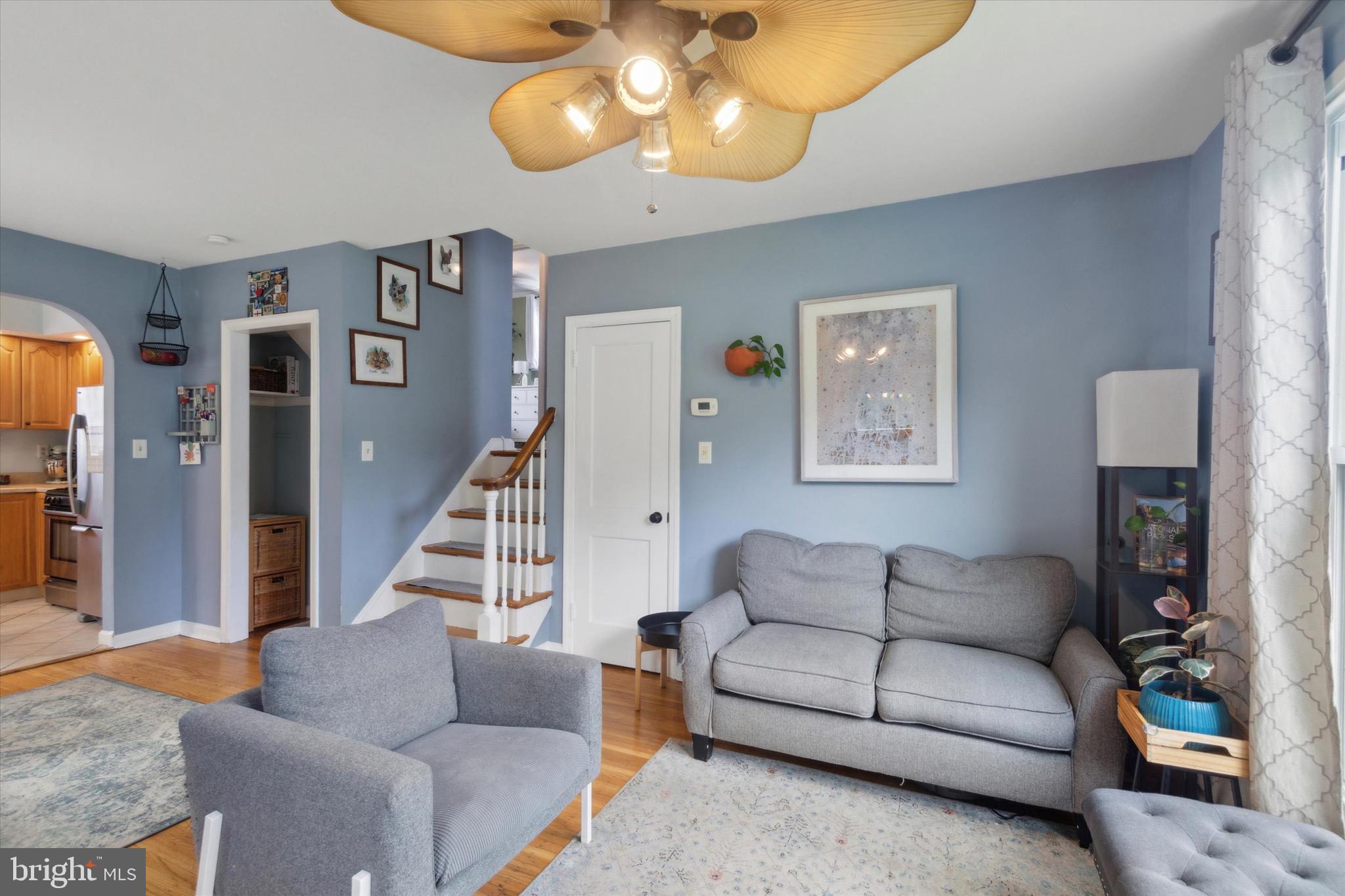 812 Inverness Ln