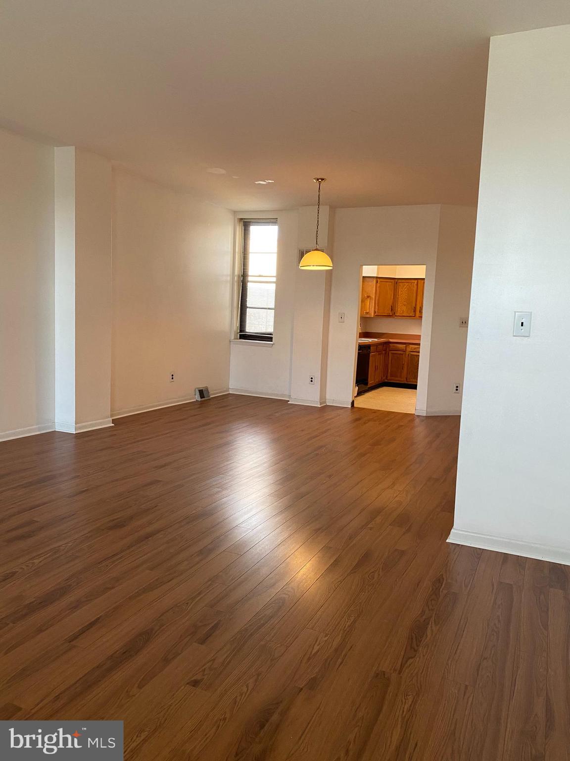 1703 W Diamond St #2