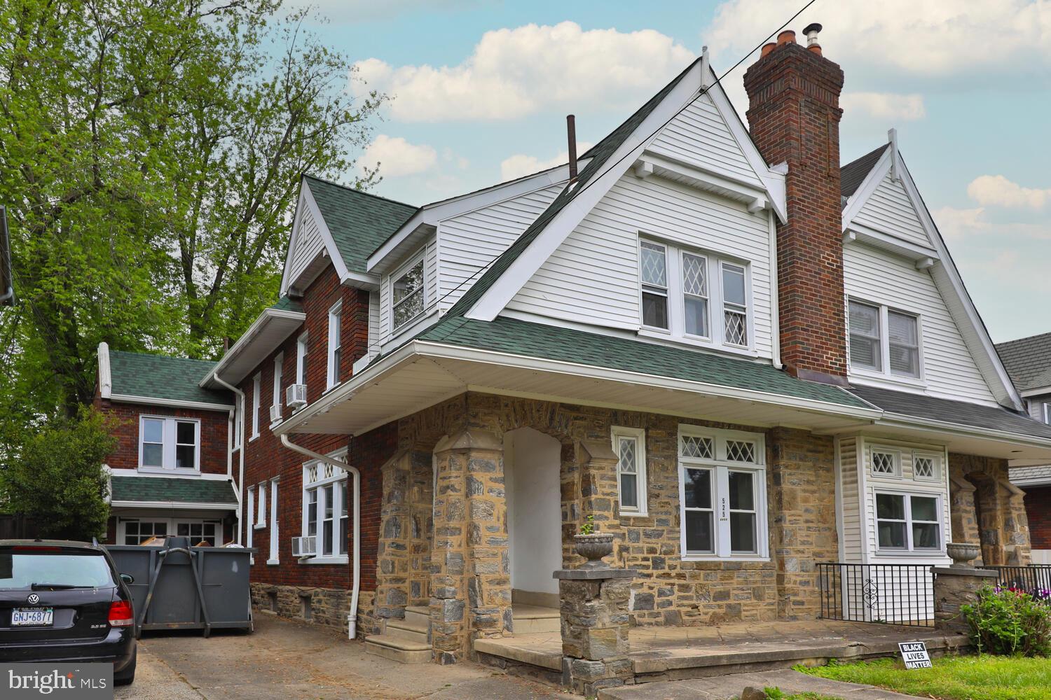 525 E Mount Airy Ave