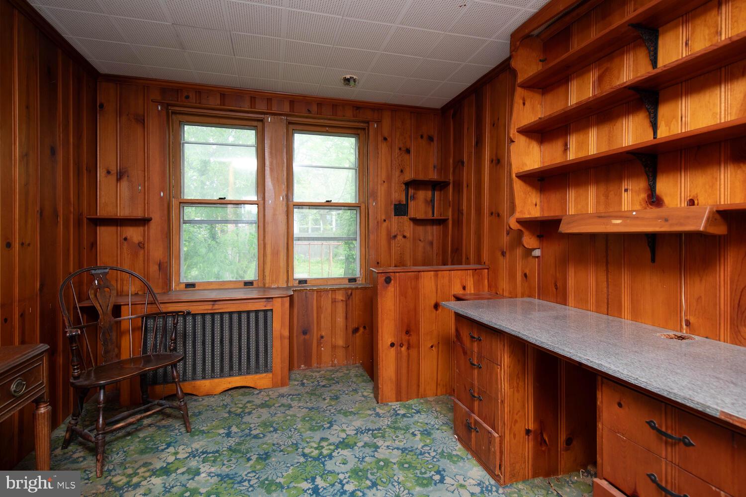 525 E Mount Airy Ave