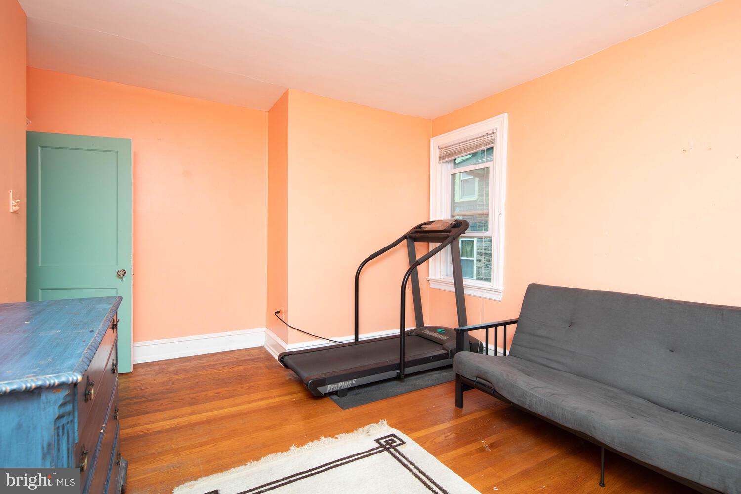 525 E Mount Airy Ave