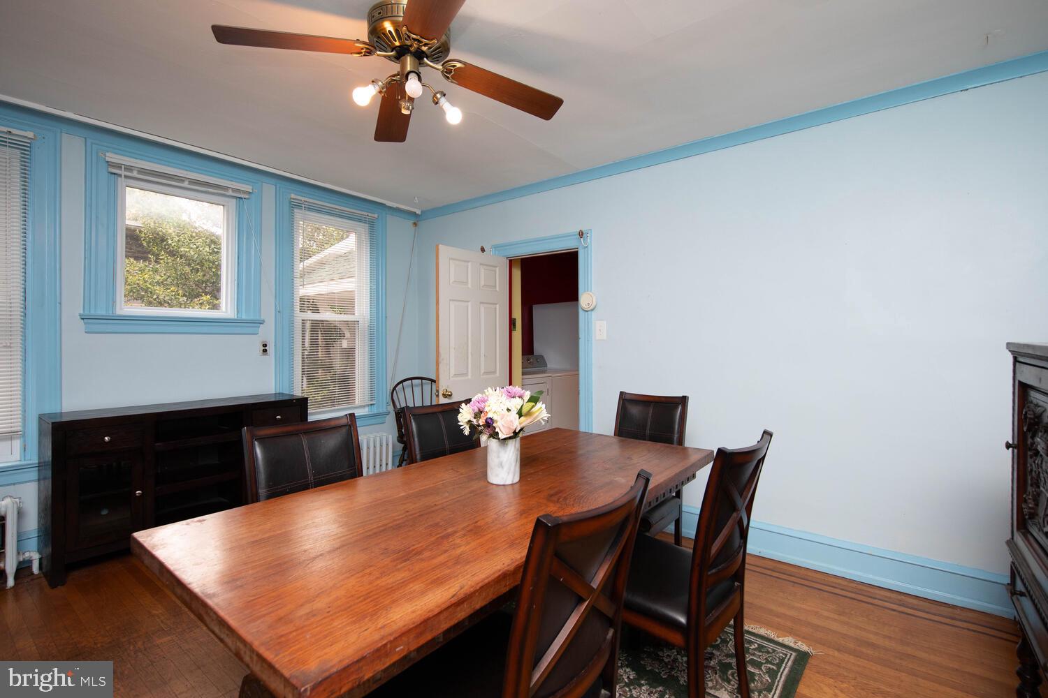 525 E Mount Airy Ave