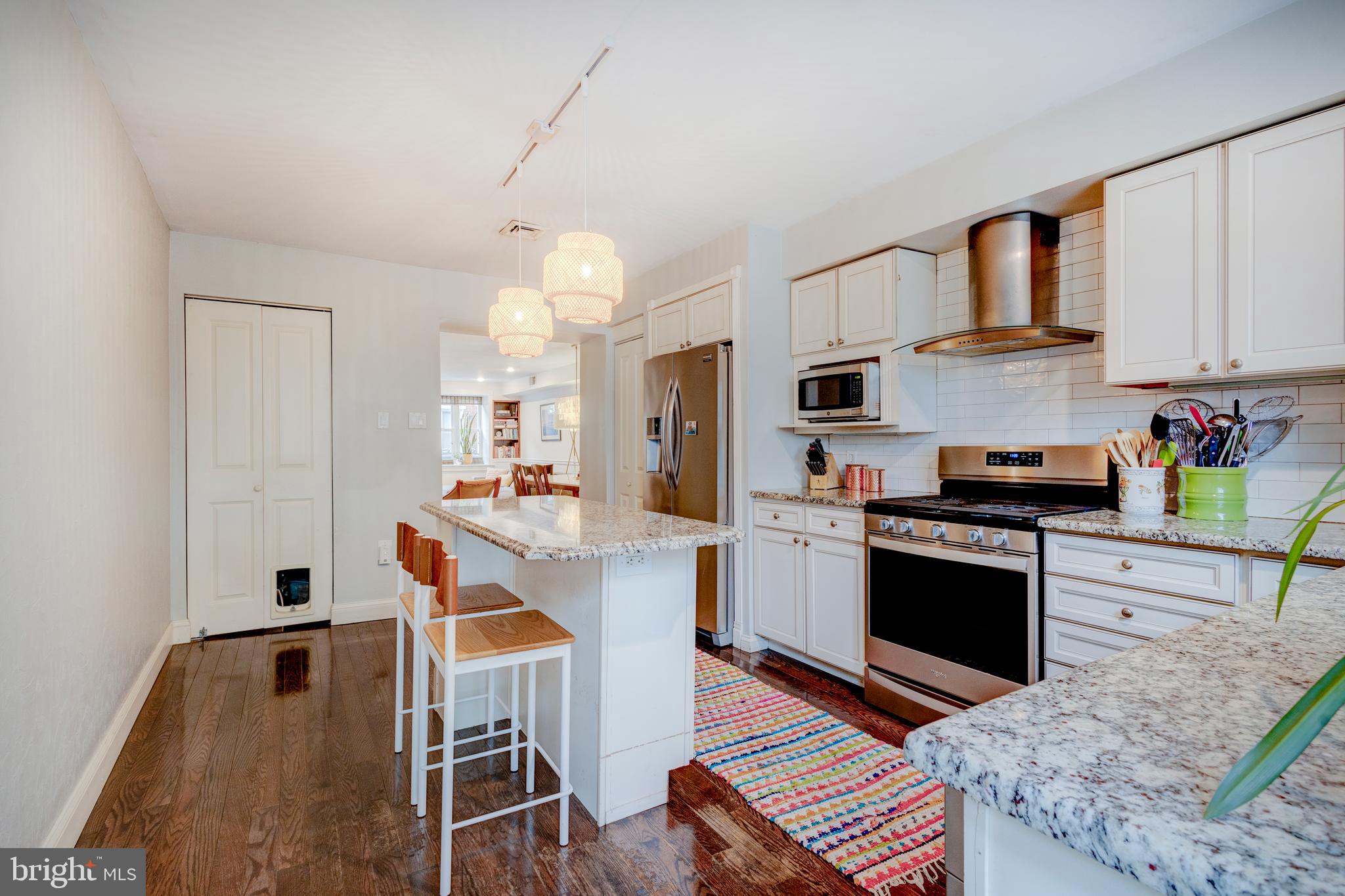 1019 Annin St