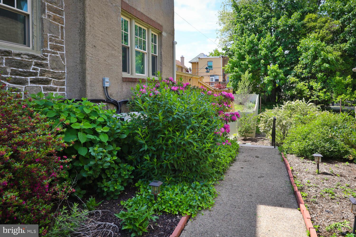 621 E Mount Airy Ave