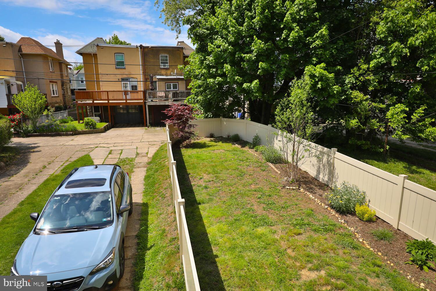 621 E Mount Airy Ave