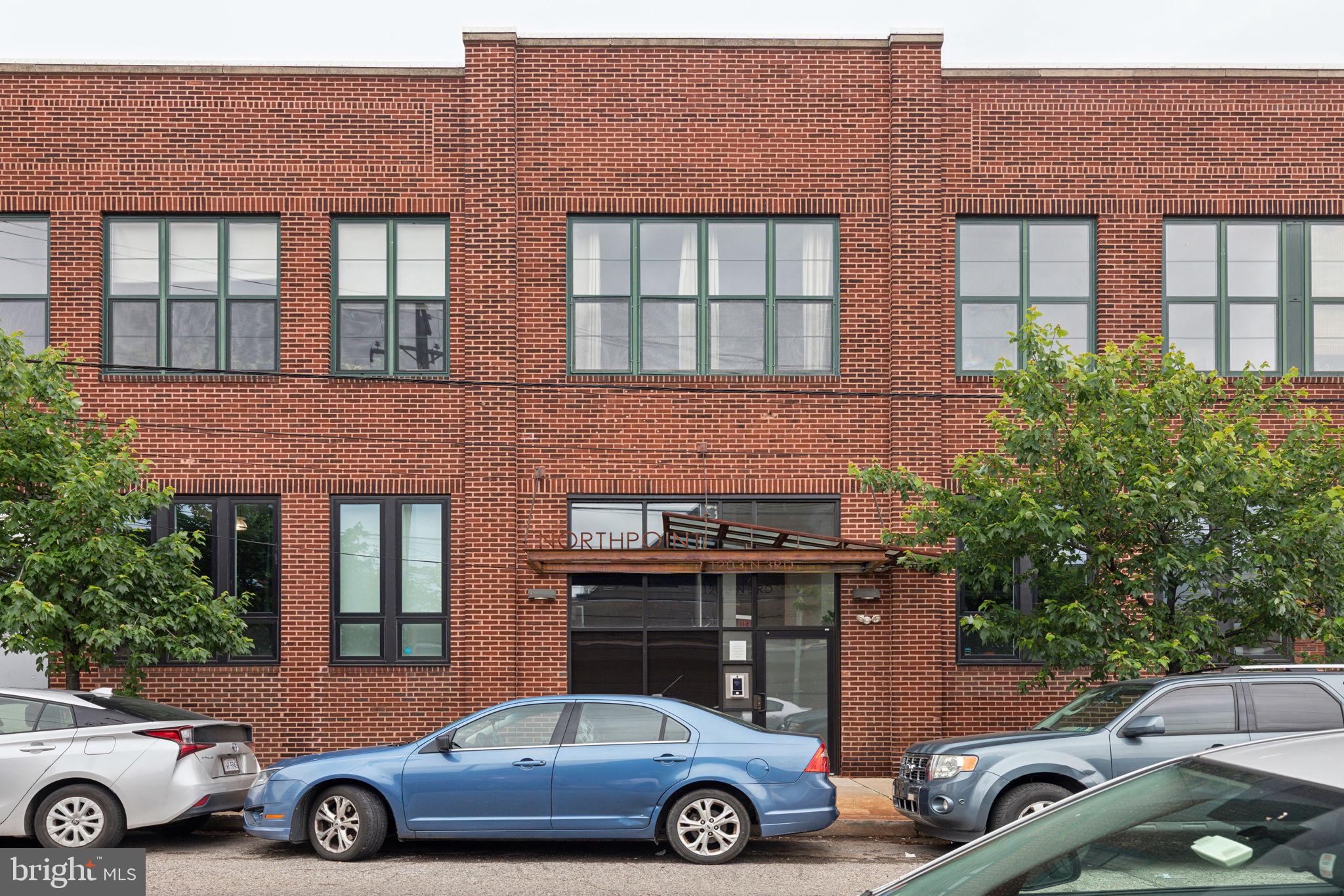 1203-15 N 3rd St #208