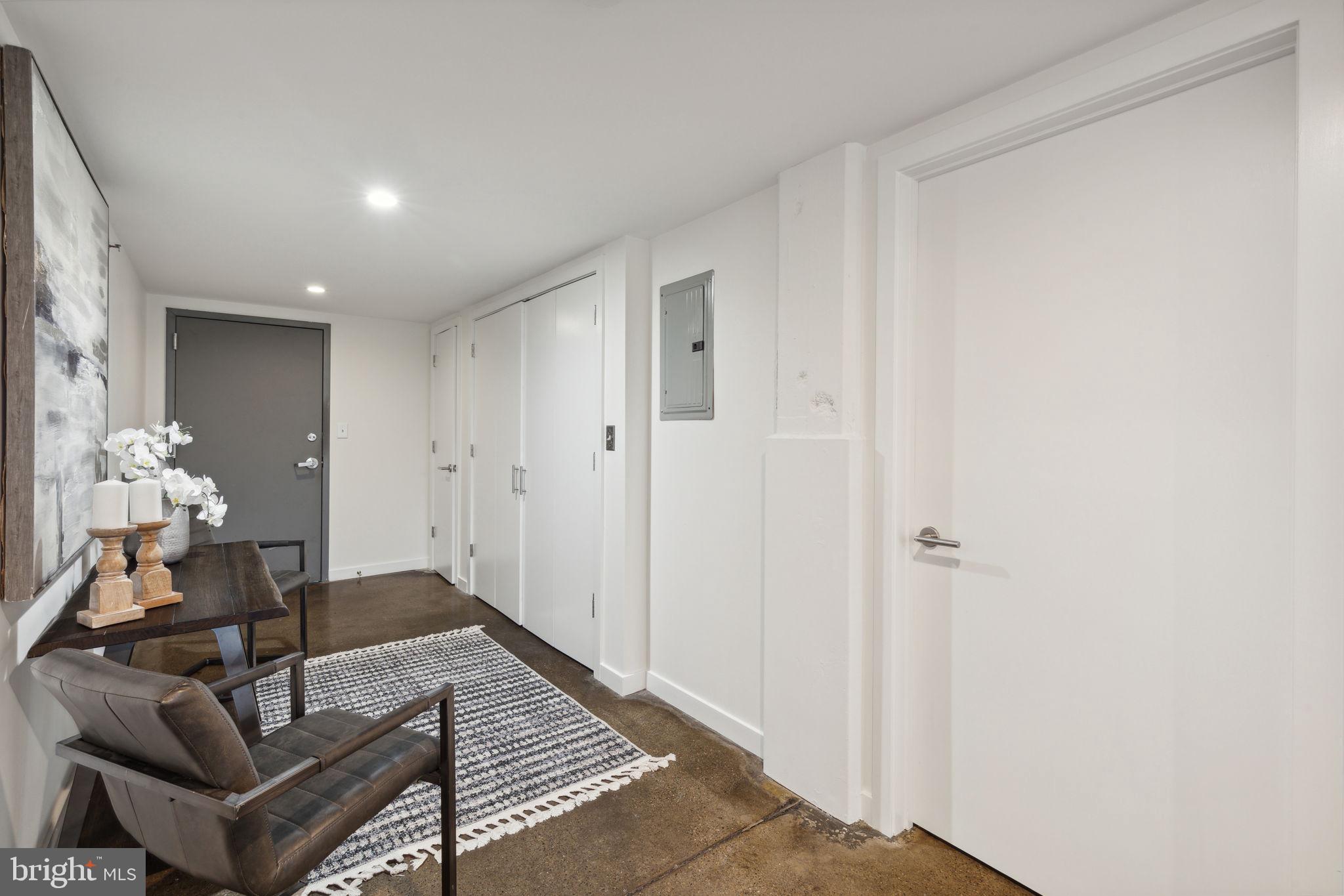 1203-15 N 3rd St #208