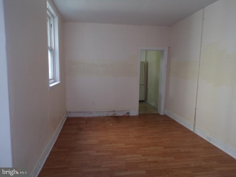 39 N Hirst St