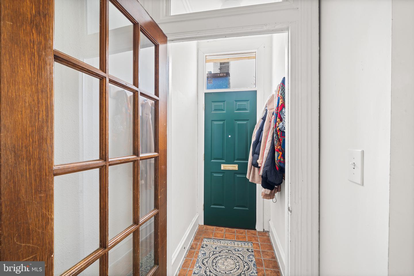 107 W Master St