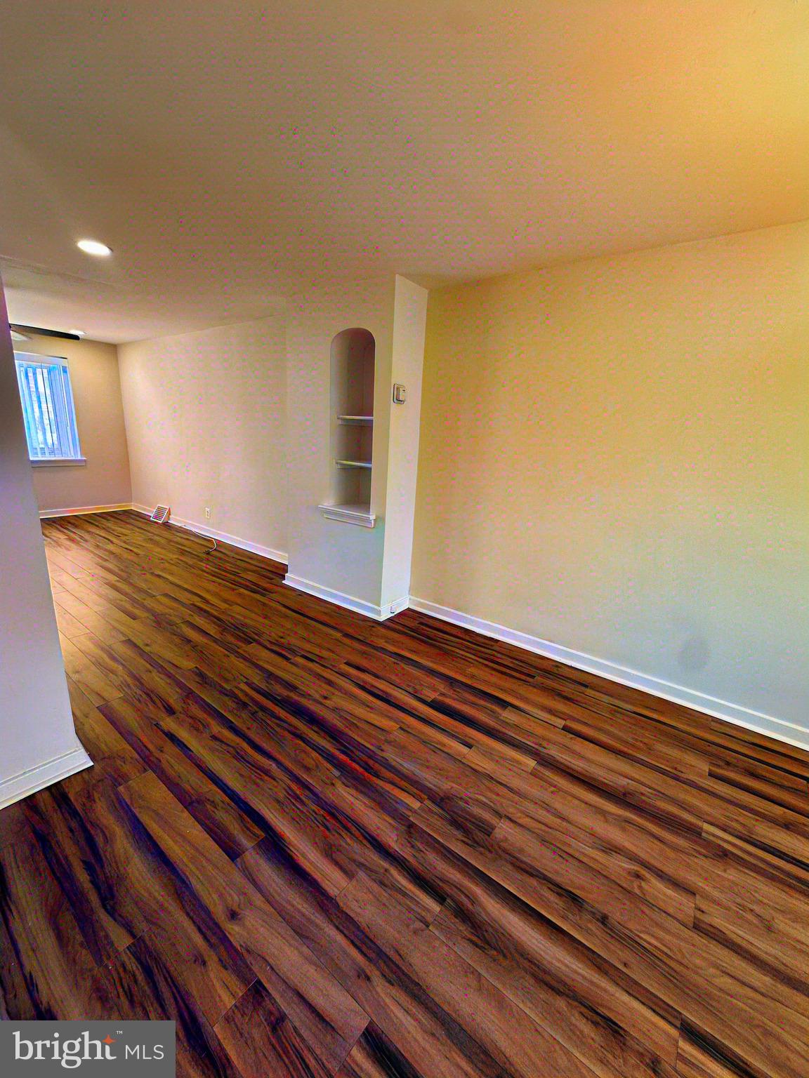 7816 FAYETTE ST