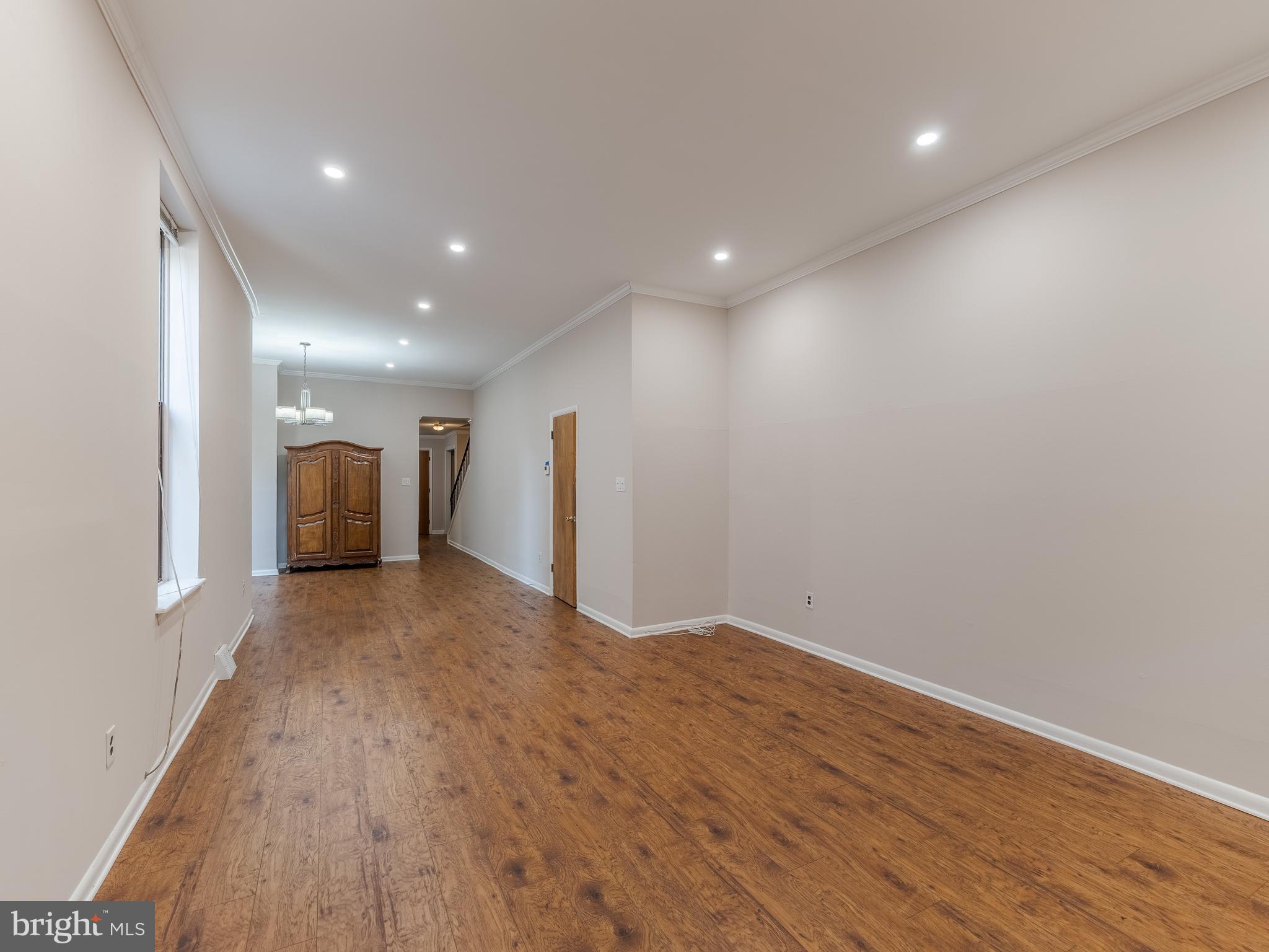 1707 W DIAMOND ST #1