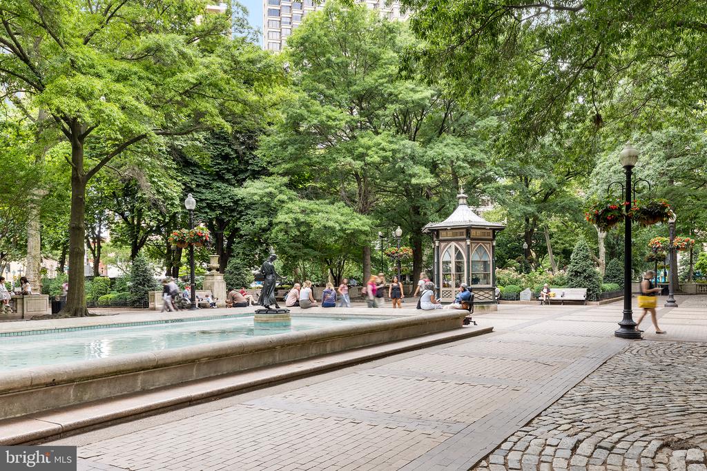 1806-18 Rittenhouse Sq #808