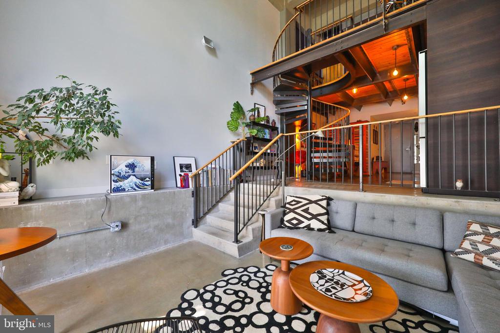 1101 Washington Ave #104