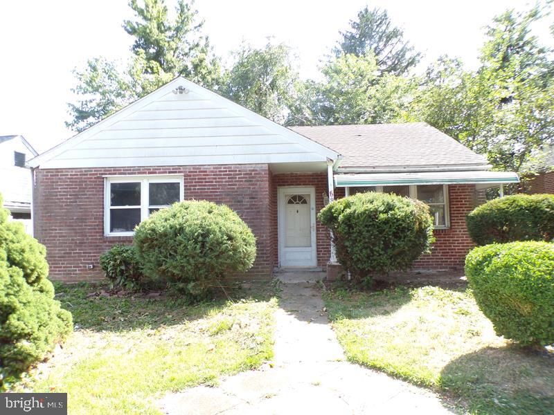 682 Rennard St
