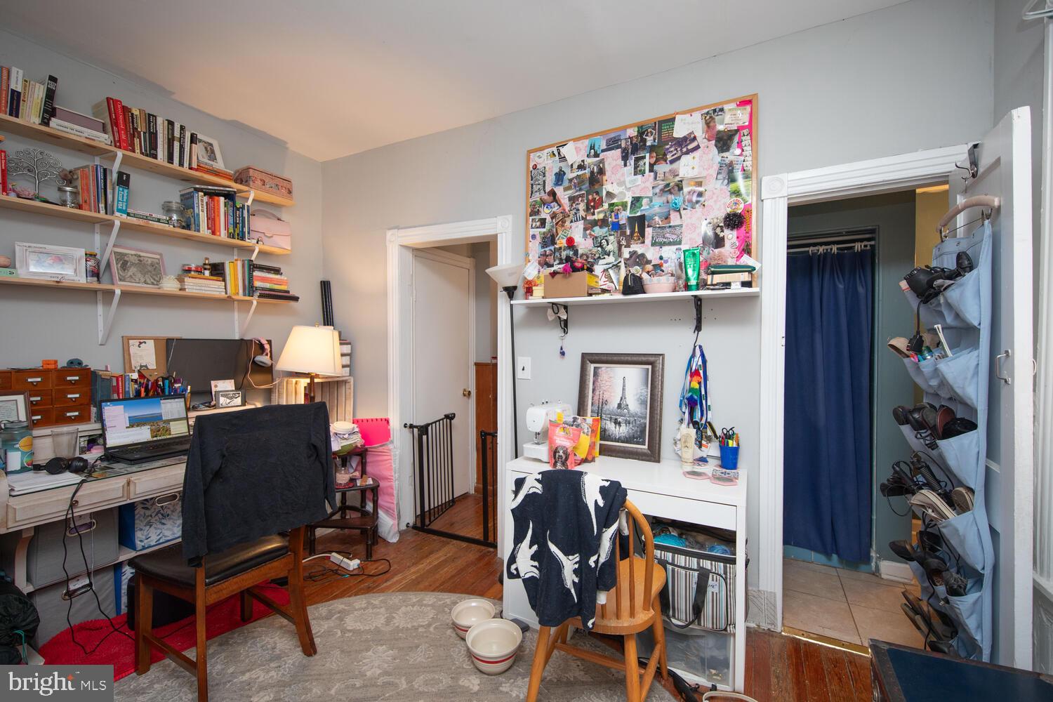 534 Leverington Ave