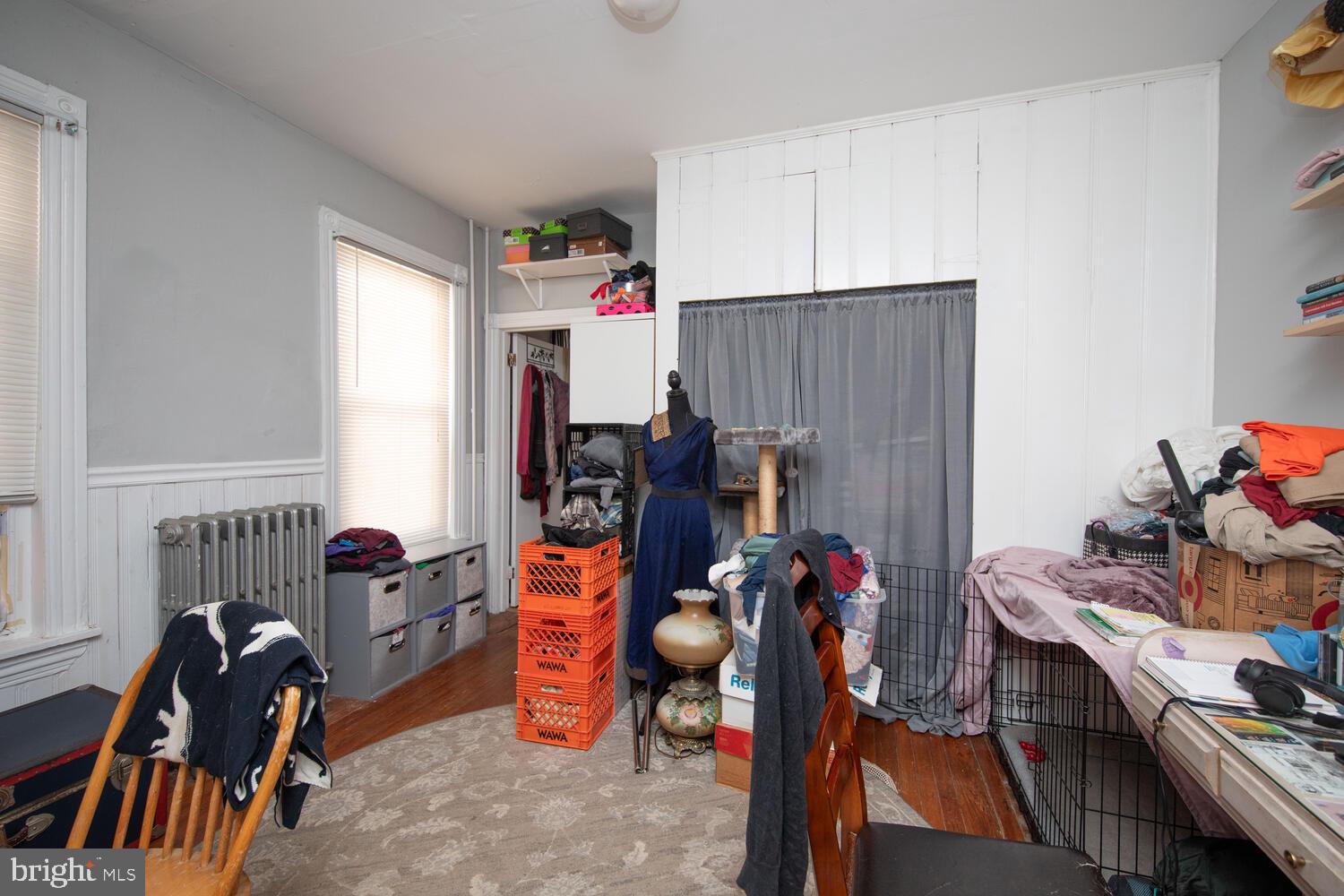 534 Leverington Ave