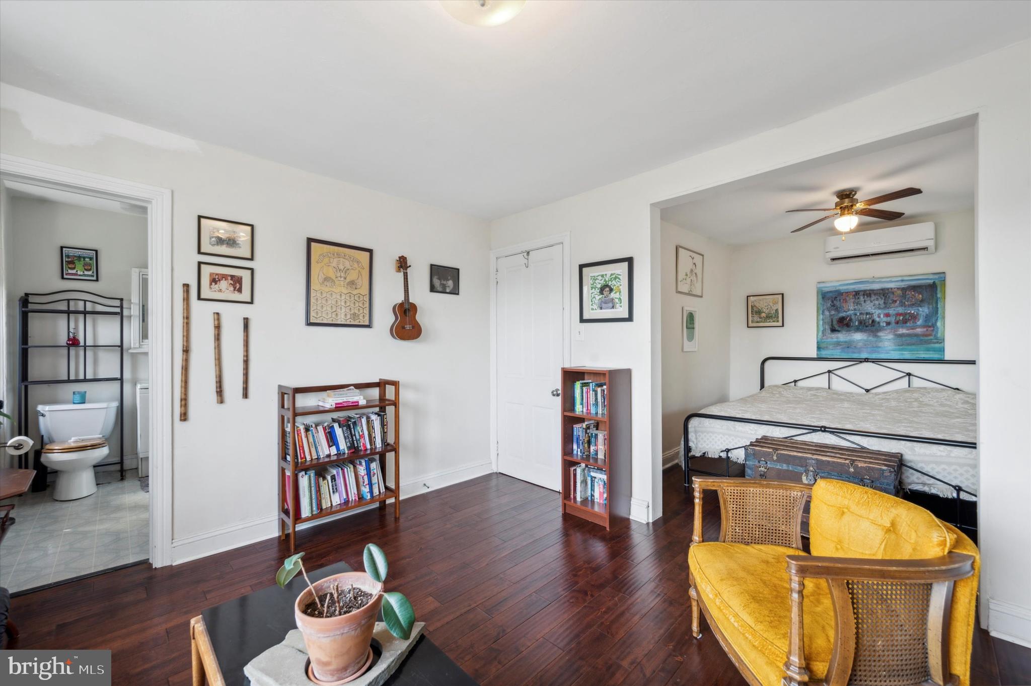 1011 S Saint Bernard St