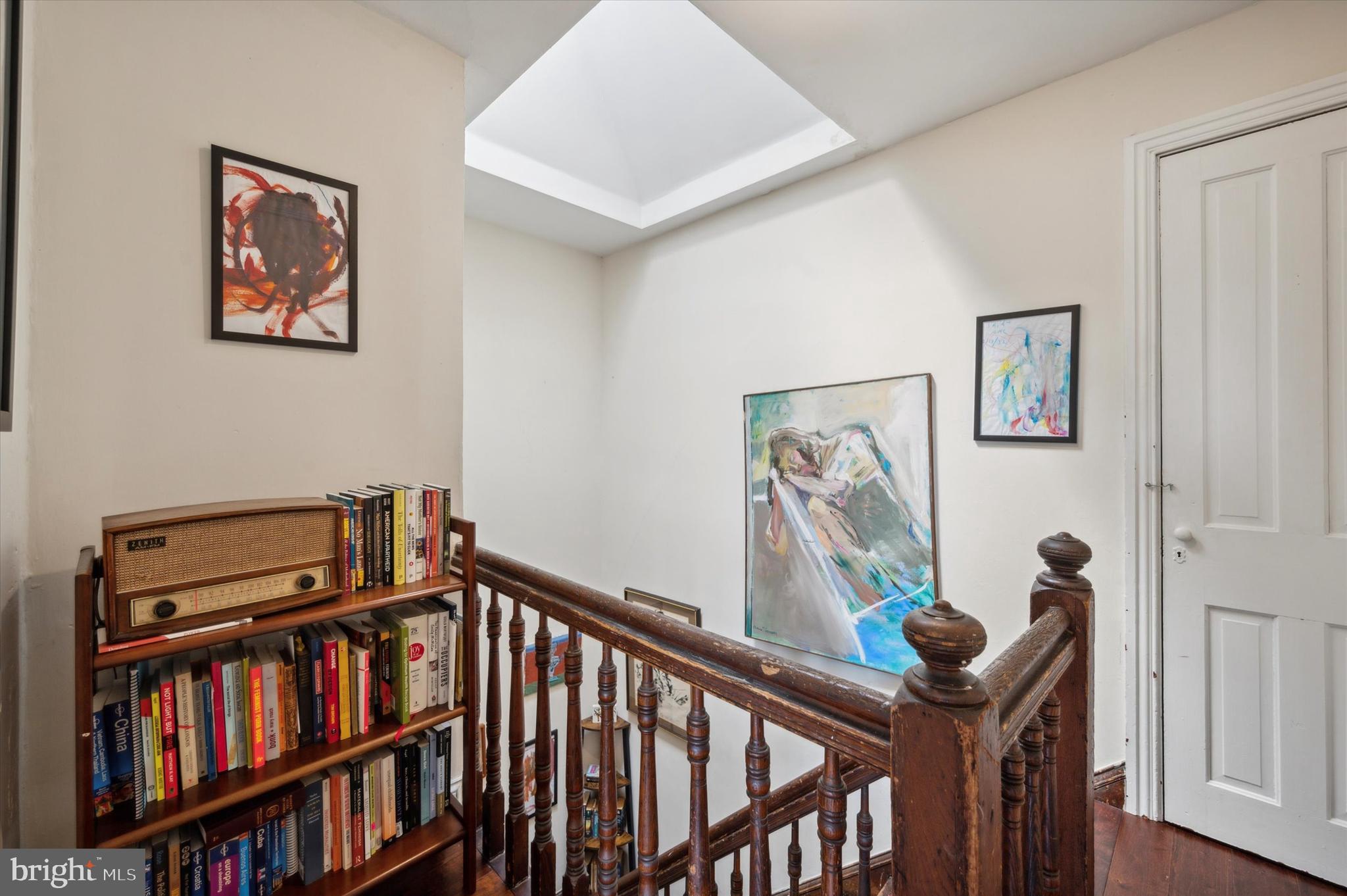 1011 S Saint Bernard St