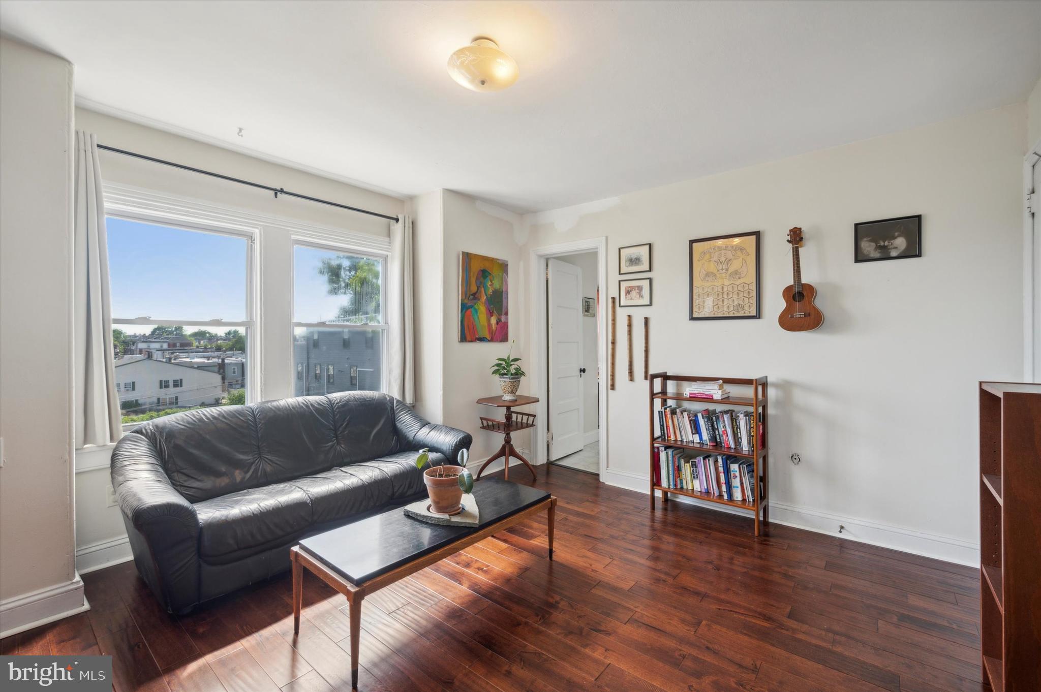 1011 S Saint Bernard St