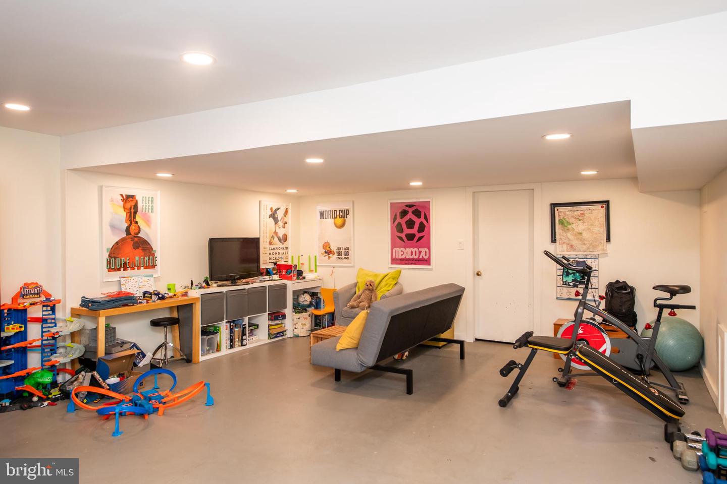 501 Wadsworth Ave