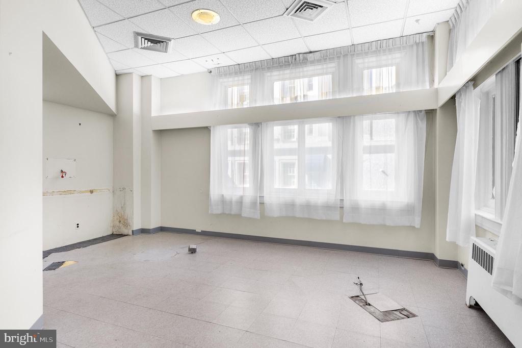 1830 Rittenhouse Sq #1a