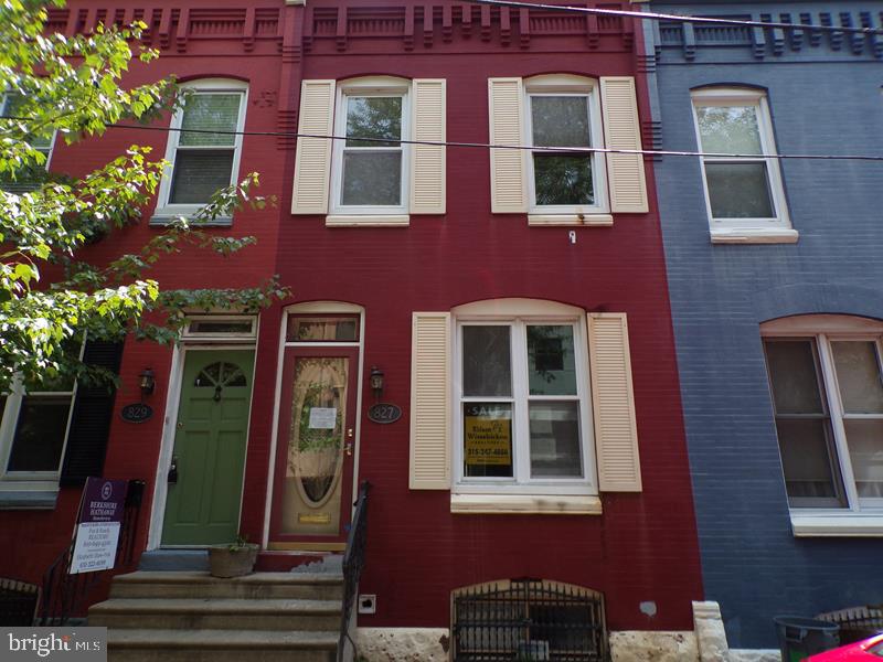 827 N Newkirk St