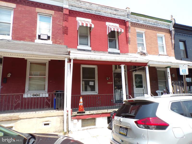 2153 W Grange Ave