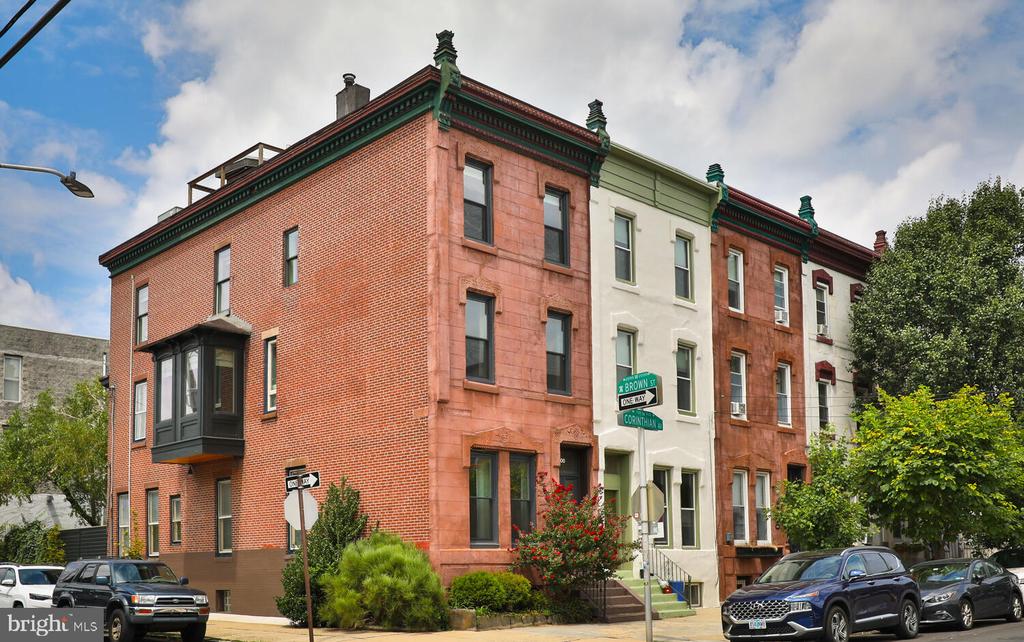 800 Corinthian Ave