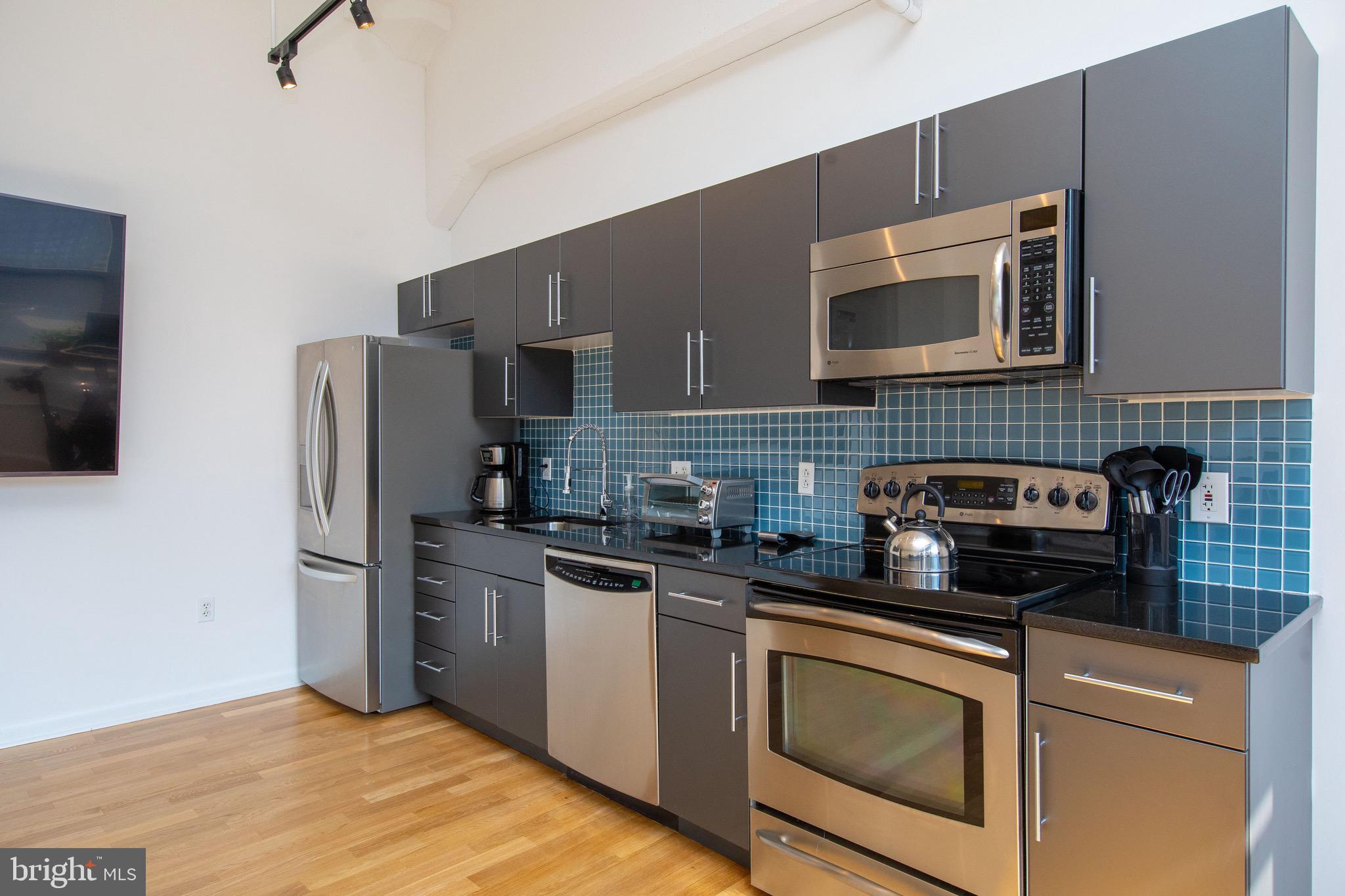 2200-28 Arch St #1105