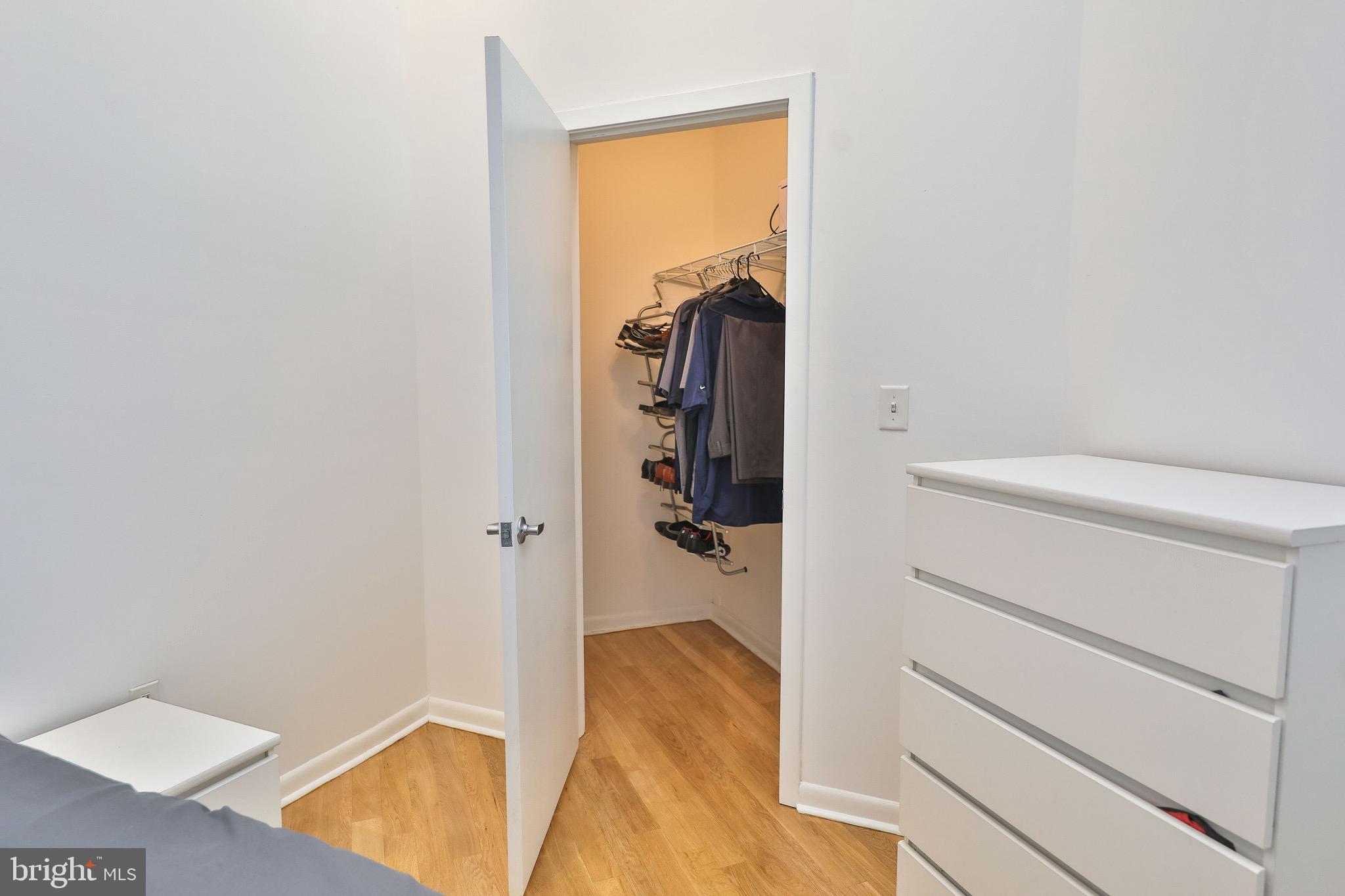 2200-28 Arch St #1105