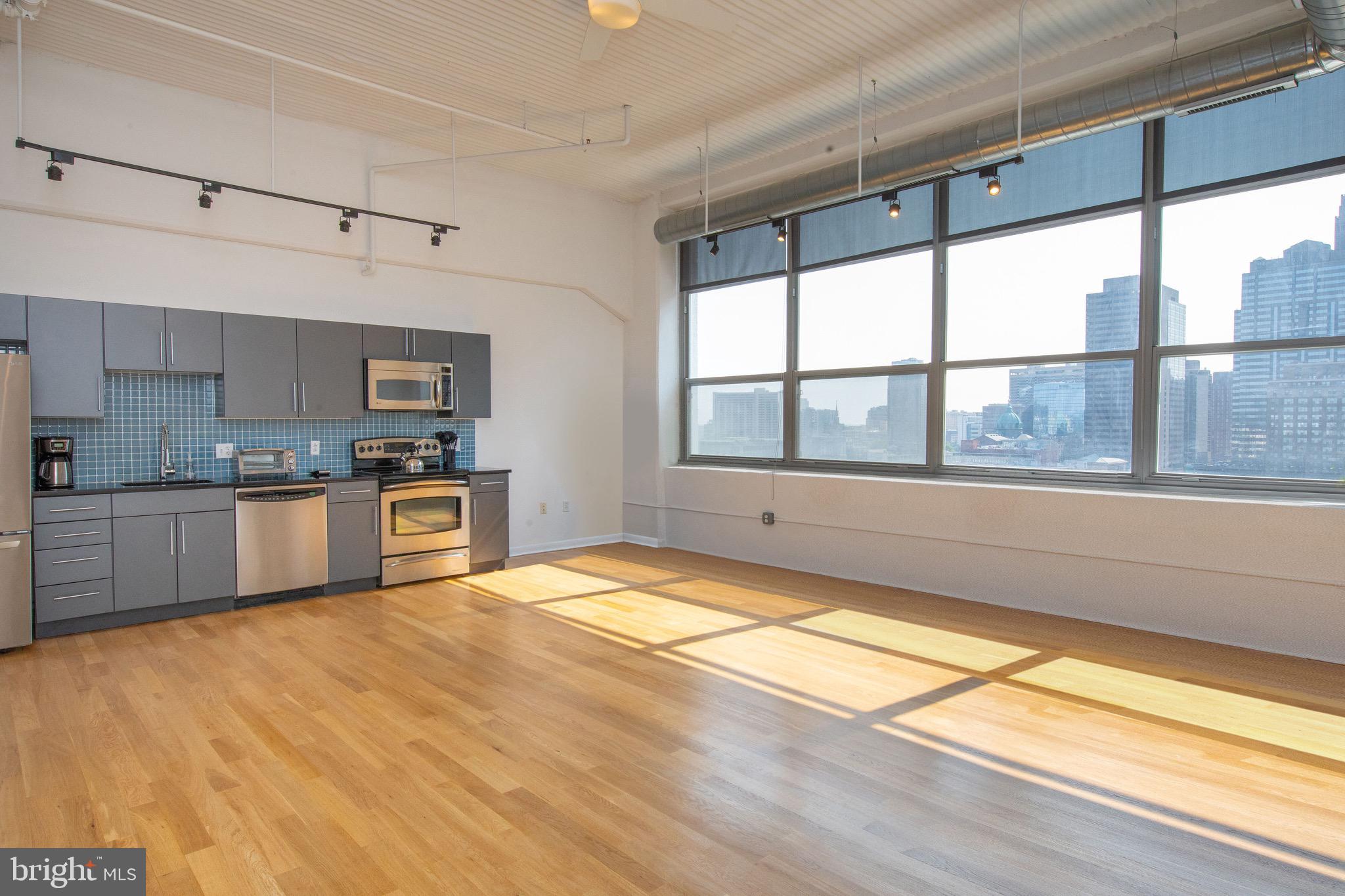 2200-28 Arch St #1105