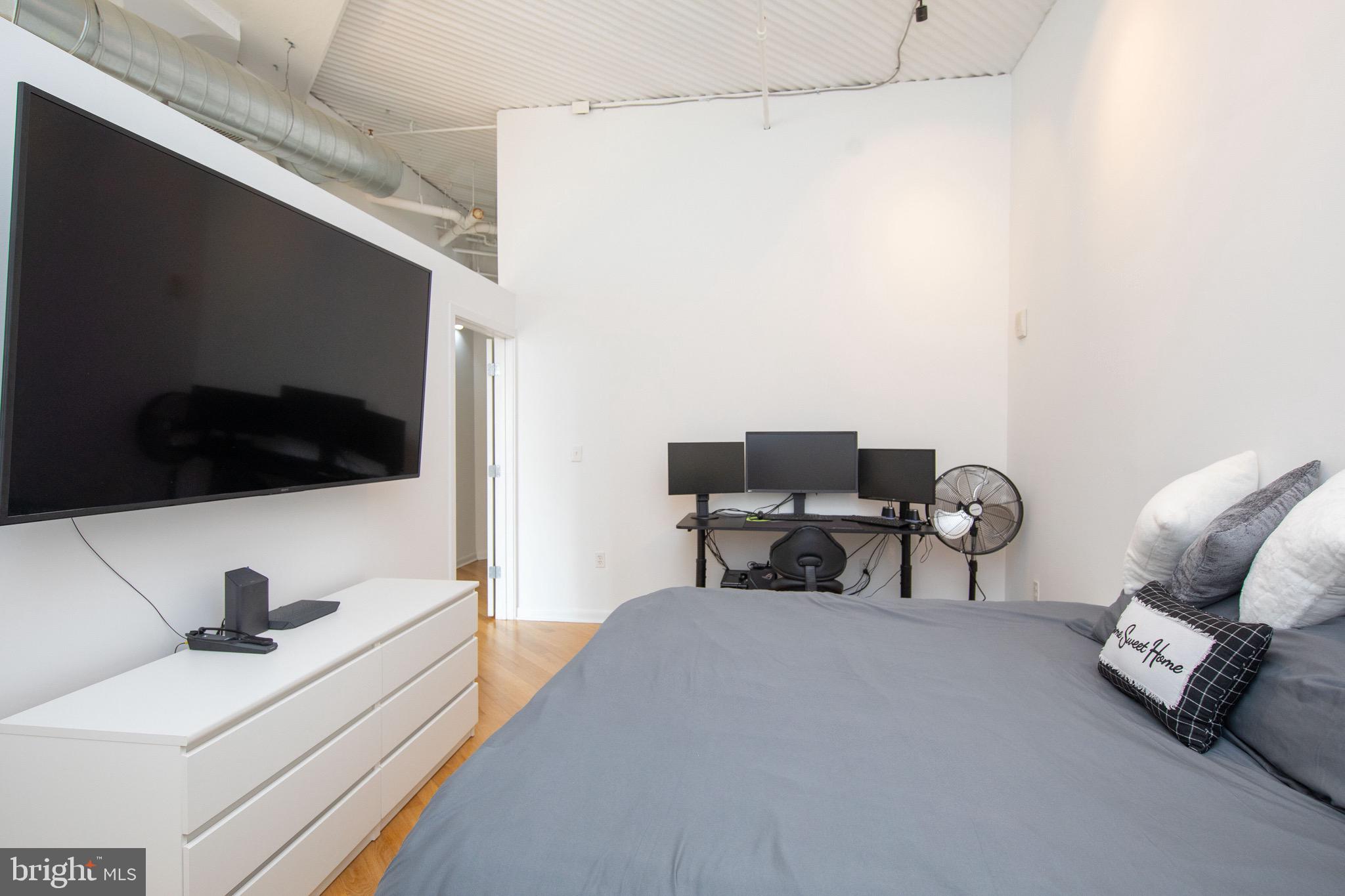 2200-28 Arch St #1105