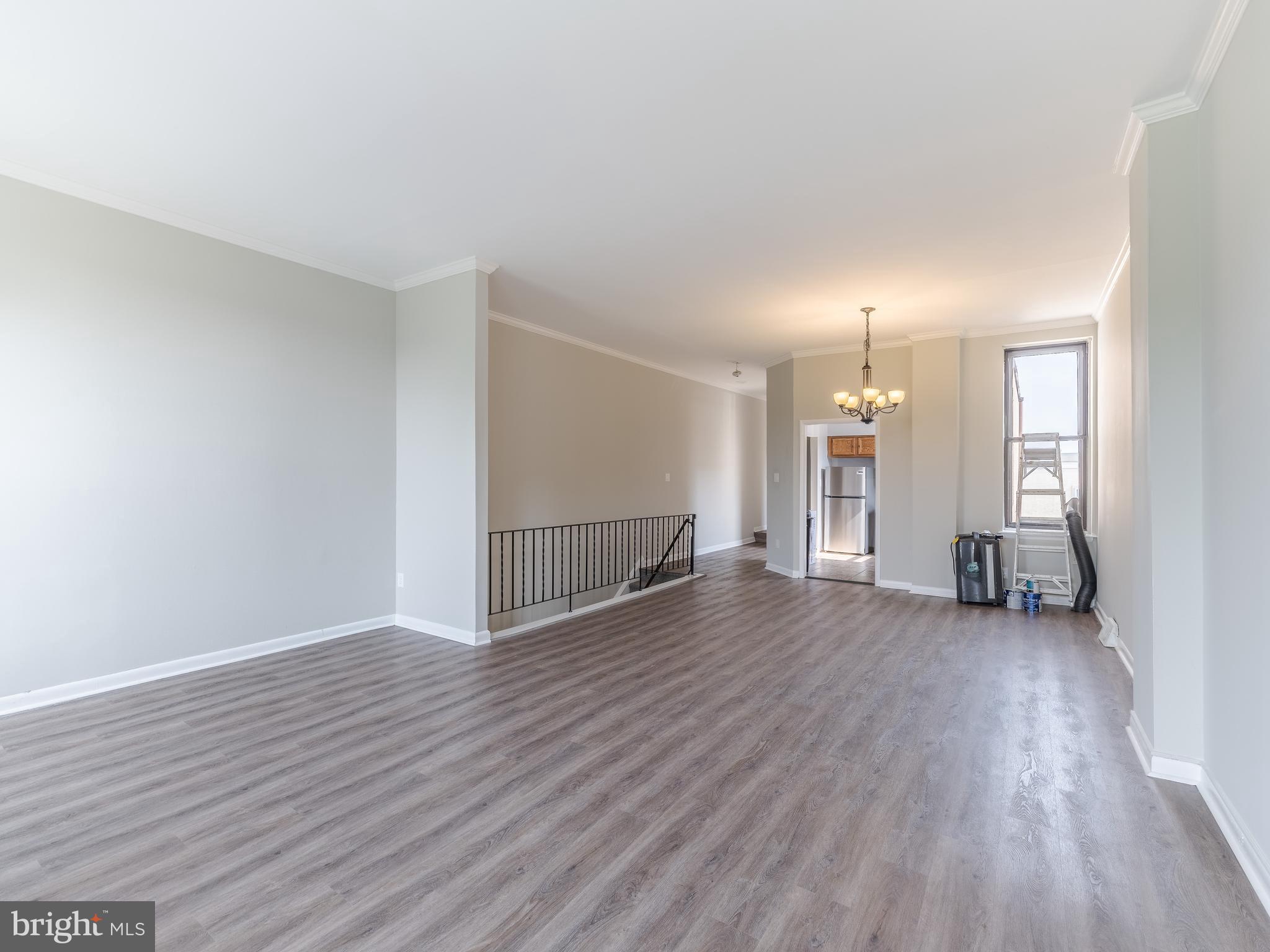 1707 W DIAMOND ST #2