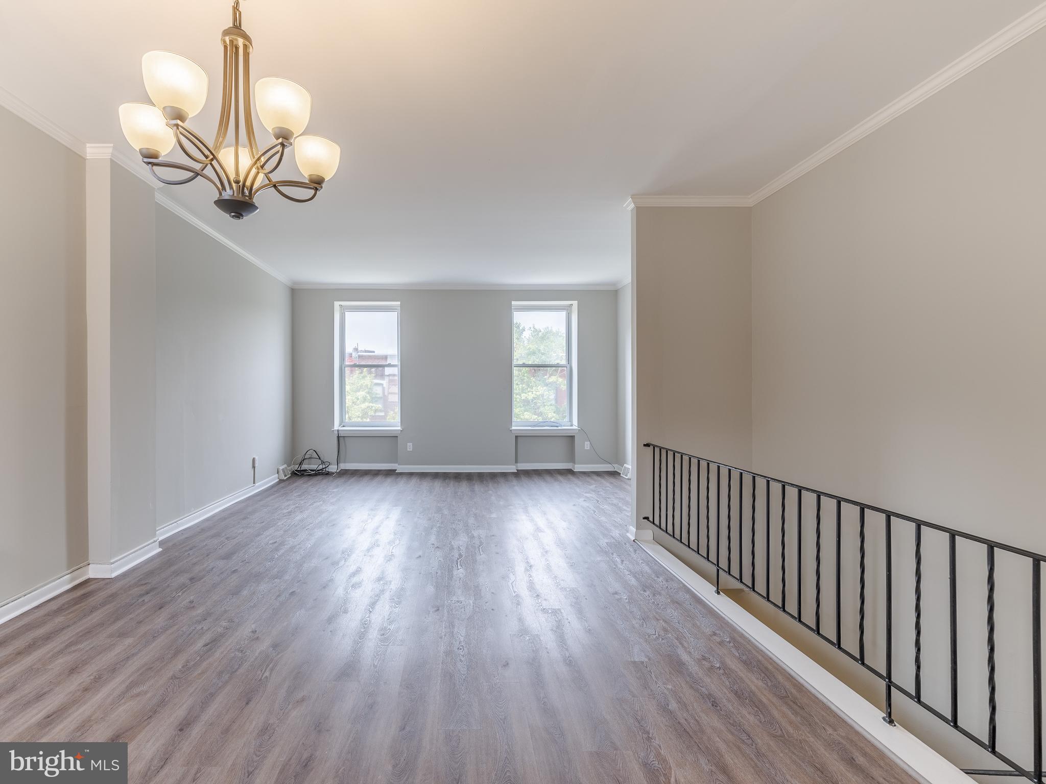 1707 W DIAMOND ST #2