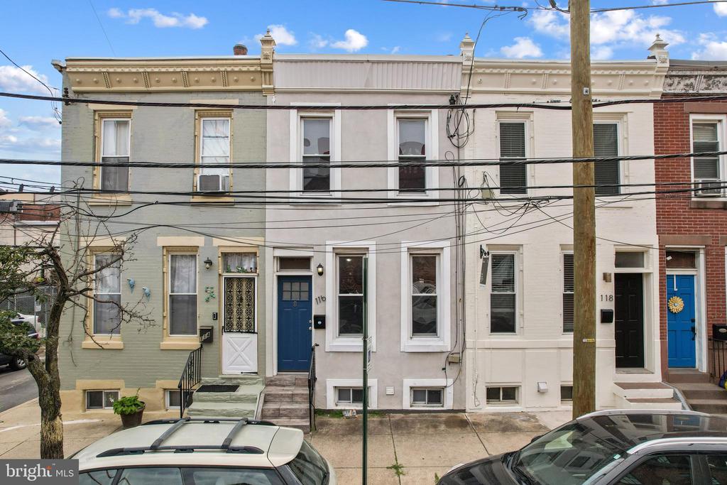 116 W MONTGOMERY AVENUE