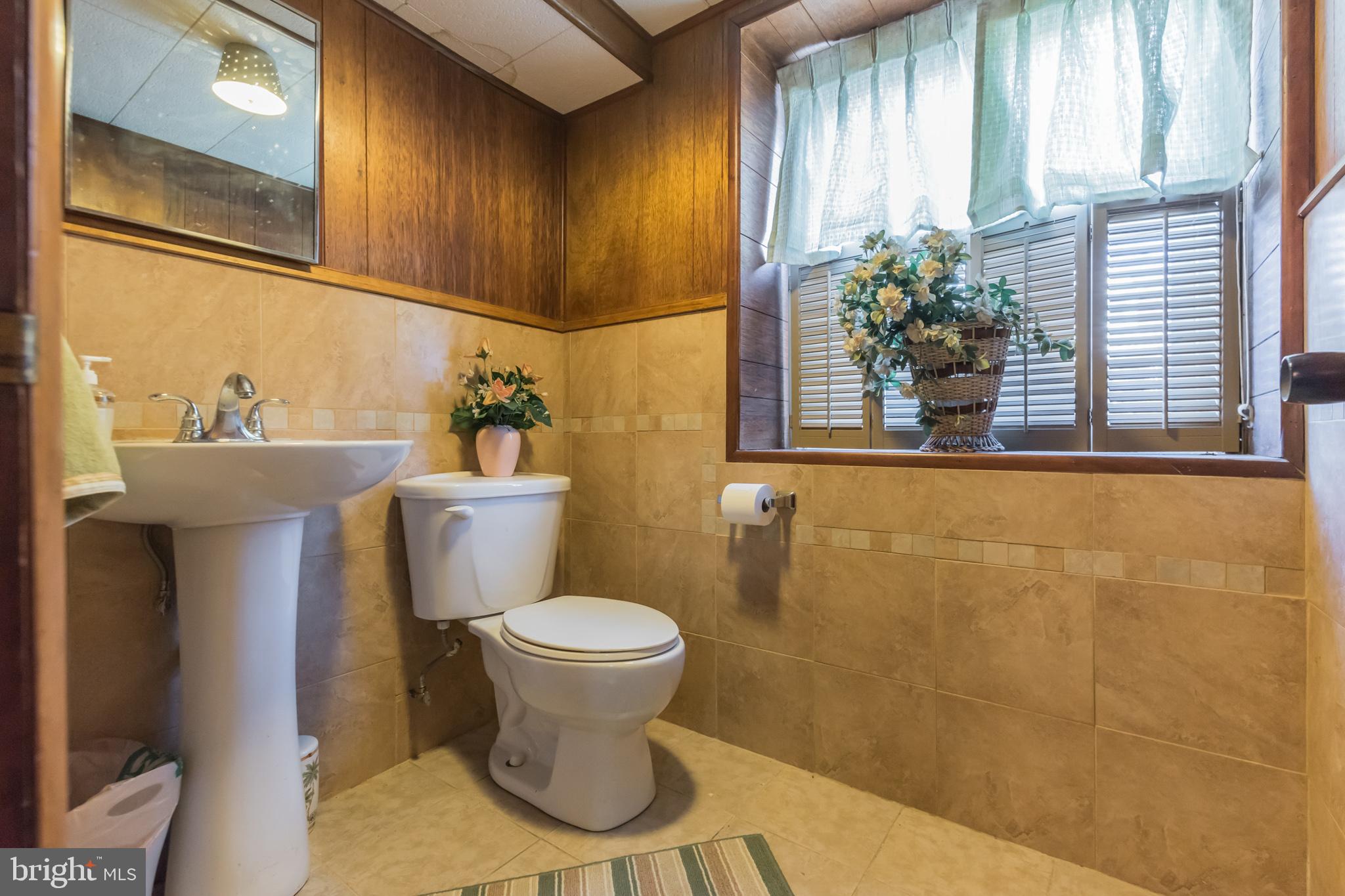 8250 MANSFIELD AVE #UNIT 1