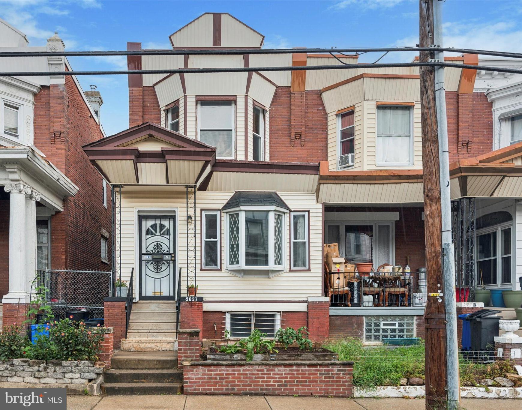 5837 Washington Ave