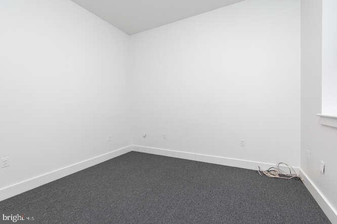 4241 RIDGE AVE #B