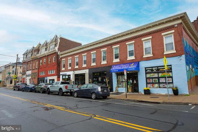4241 RIDGE AVE #B
