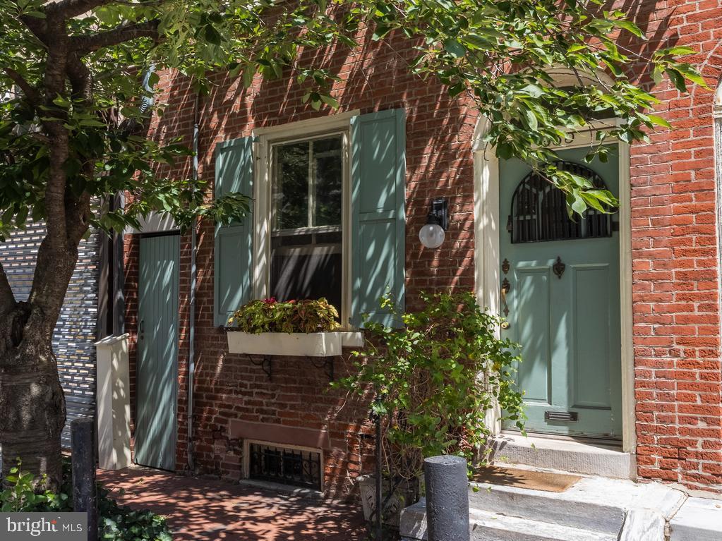 335 GASKILL ST