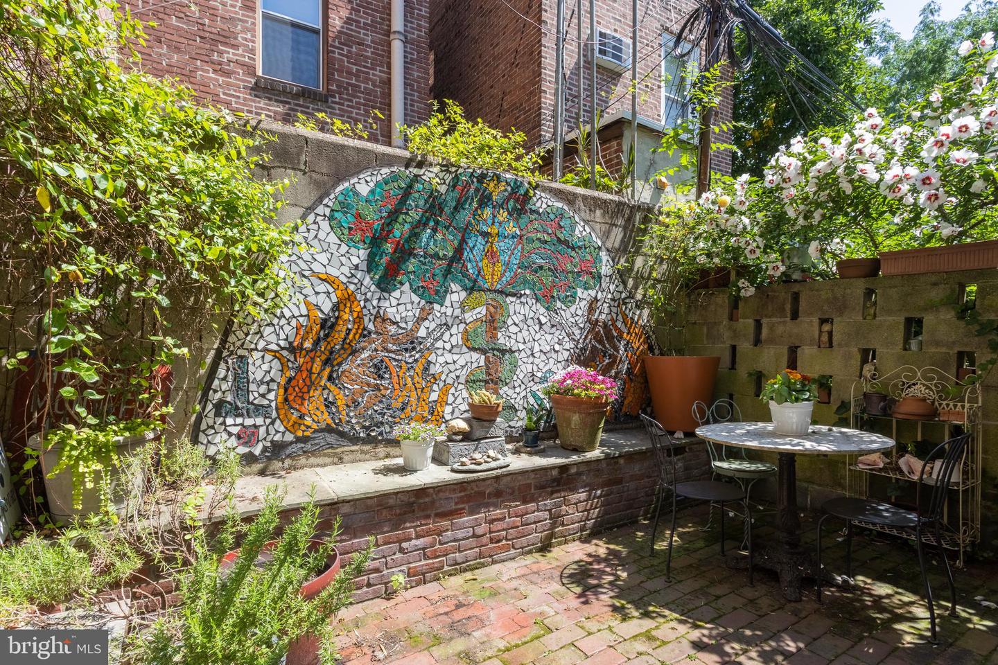 335 GASKILL ST