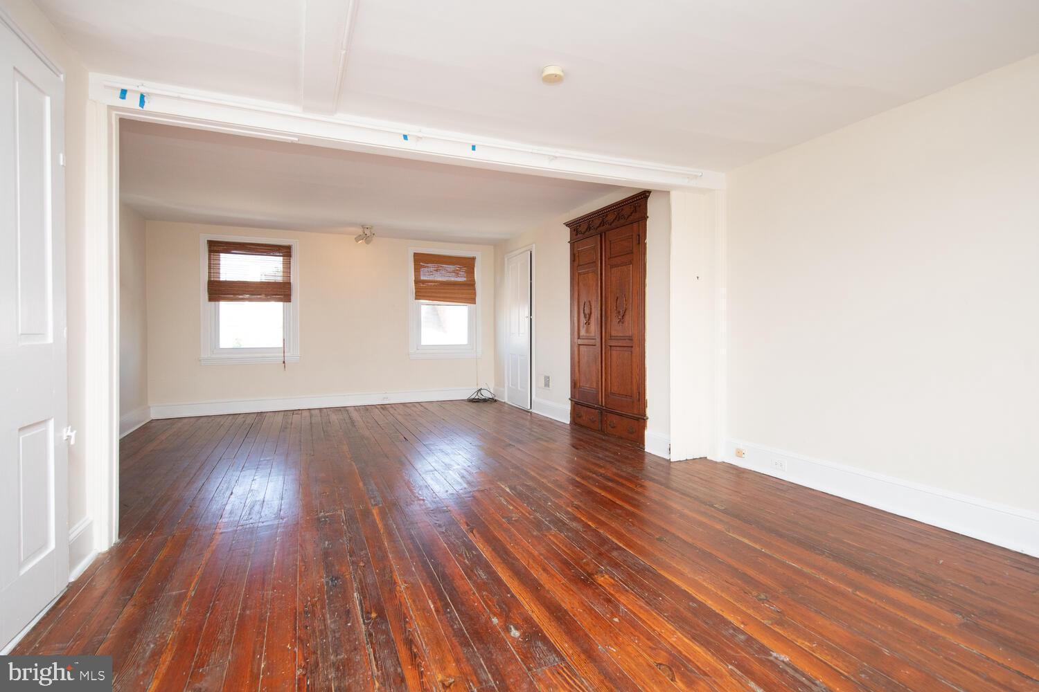 428 W GEORGE ST