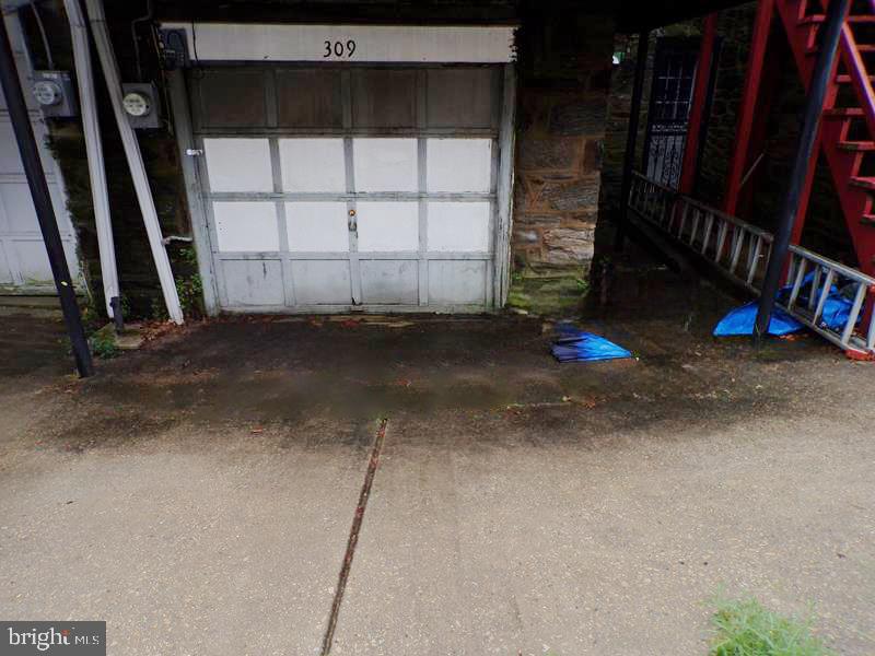309 E Meehan Ave