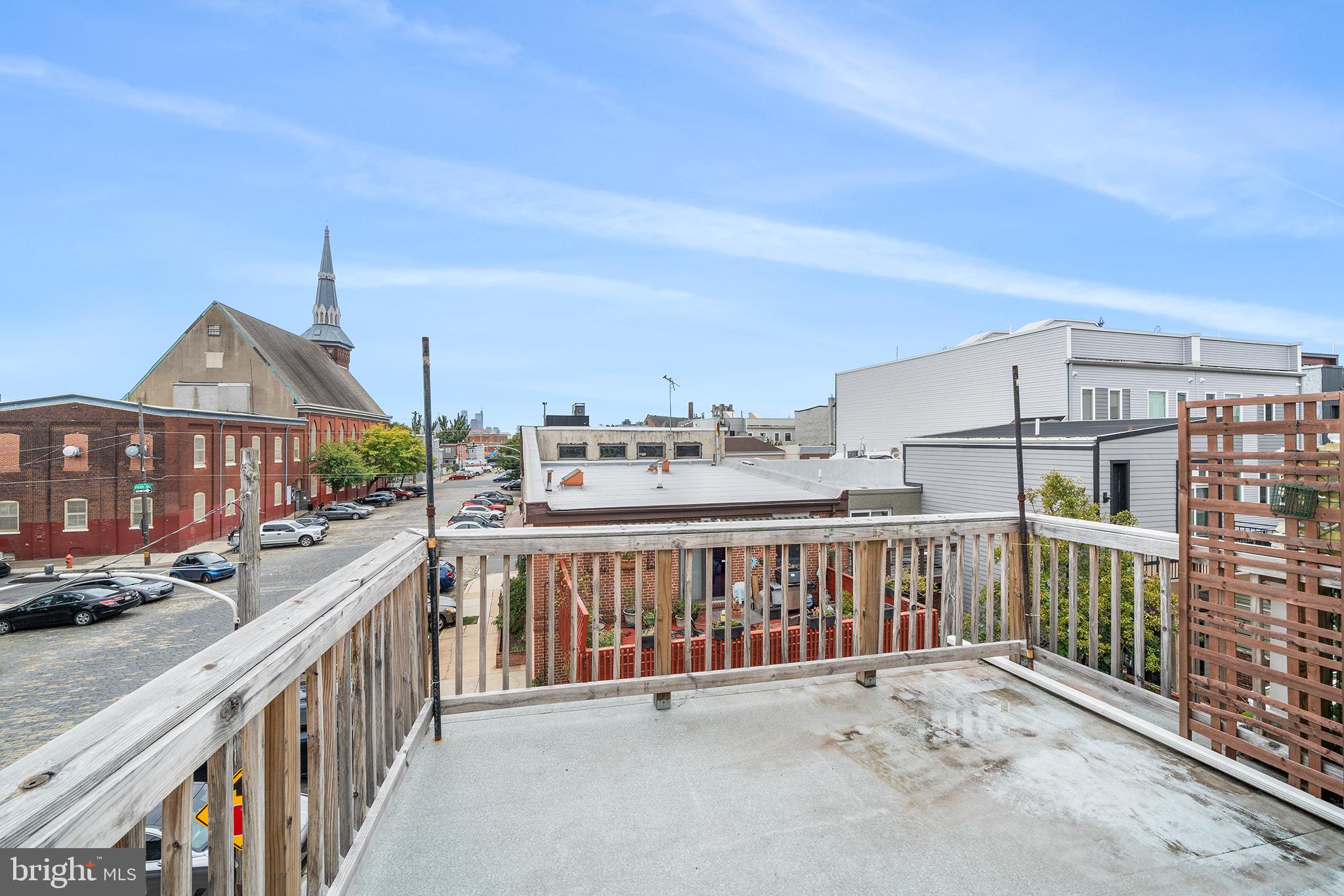 2148 E Sergeant St