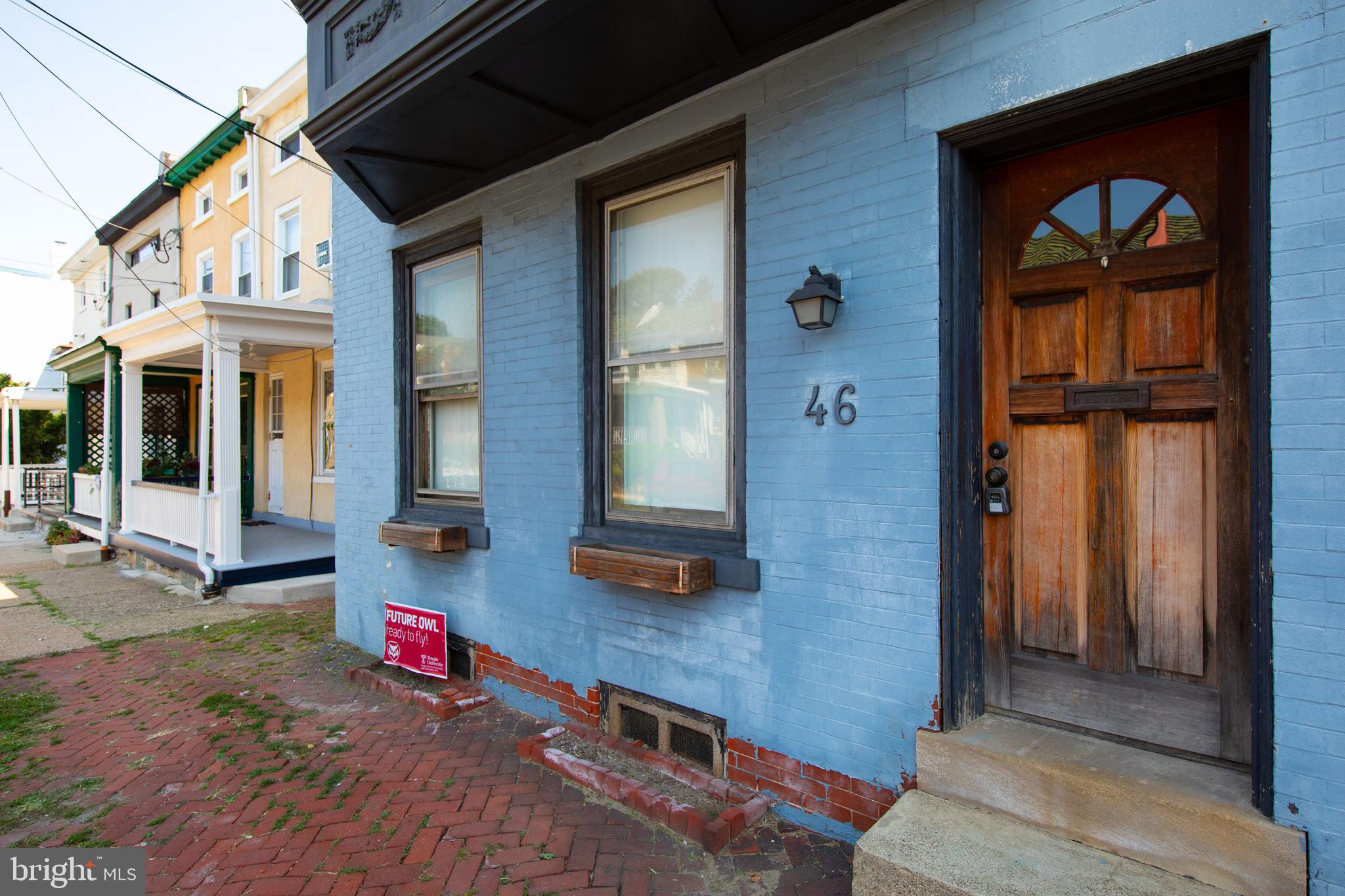 46 W Washington Ln