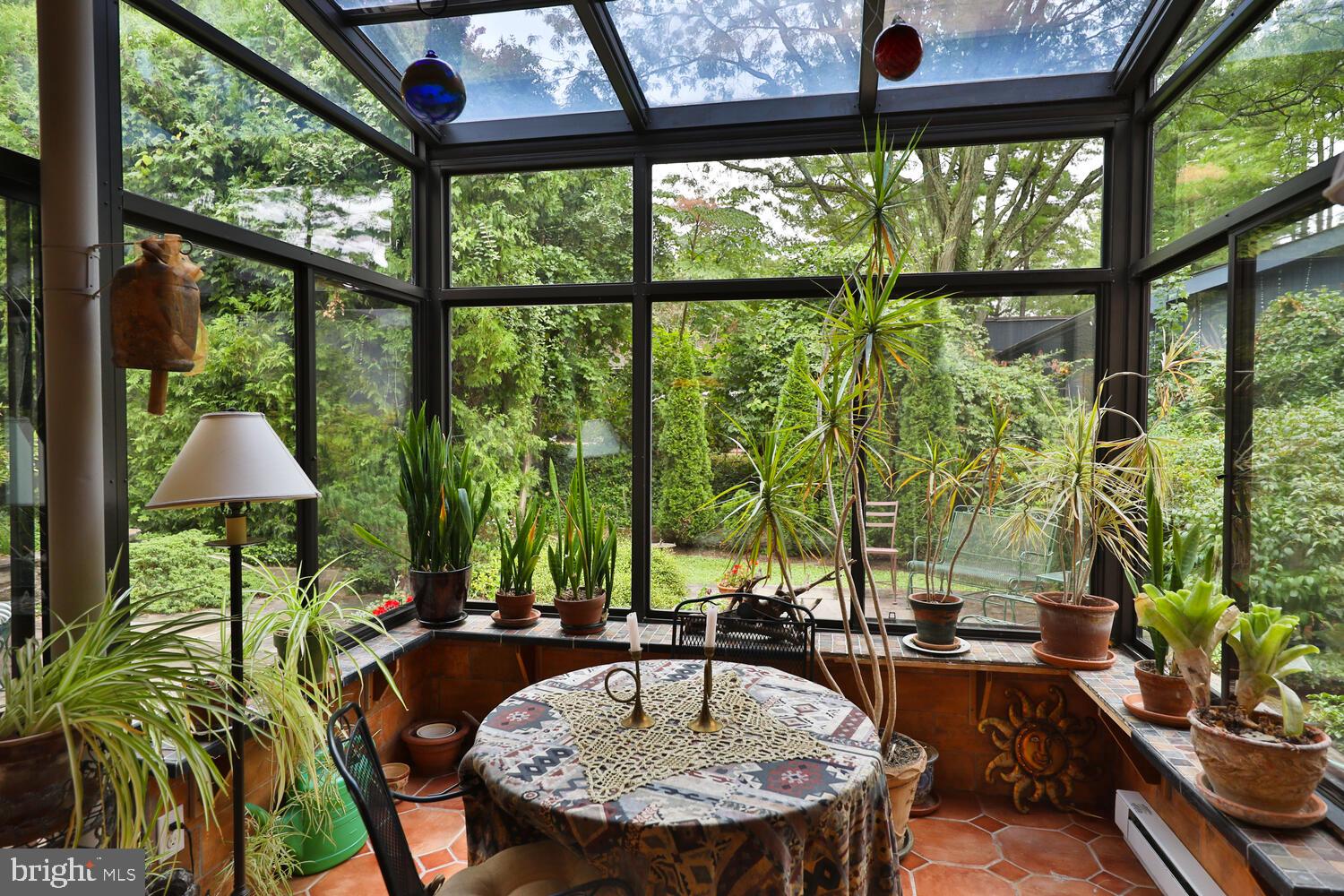 7710-2 Morelan Moreland Cir